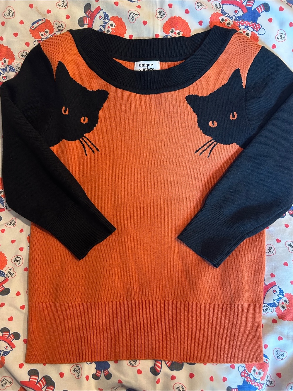 Unique Vintage black cat sweater